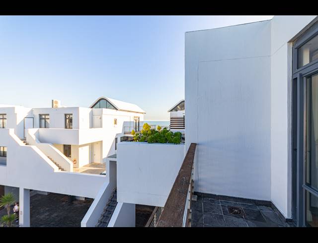 2 BEDROOM APARTMENT FOR SALE IN BIG BAY